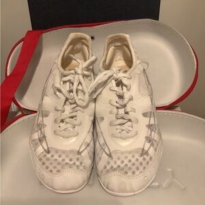 NFINITY White with Black and Red carrying case Cheer Shoe 3.9 OZ
